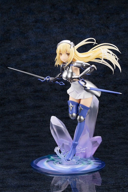 Scaled Figure 1/7 Figure Ais / Aiz Wallenstein - Danmachi / Dungeon ni Deai wo Motomeru no wa Machigatteiru Darou ka Sword Oratoria By Kotobukiya