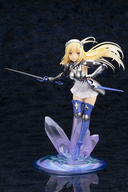 Scaled Figure 1/7 Figure Ais / Aiz Wallenstein - Danmachi / Dungeon ni Deai wo Motomeru no wa Machigatteiru Darou ka Sword Oratoria By Kotobukiya