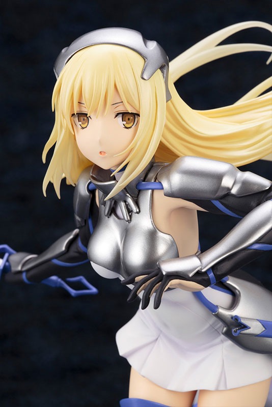 Scaled Figure 1/7 Figure Ais / Aiz Wallenstein - Danmachi / Dungeon ni Deai wo Motomeru no wa Machigatteiru Darou ka Sword Oratoria By Kotobukiya