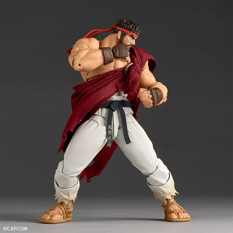 [With Bonus] Revoltech Amazing Yamaguchi Ryu - Street Fighter 6 By Kaiyodo