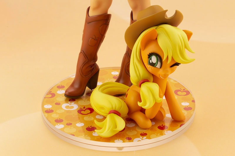 Bishoujo Scaled Figure 1/7 Applejack - My Little Pony (Re-Release) By Kotobukiya