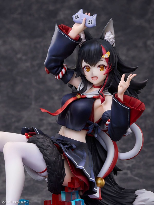 Scaled Figure 1/7 Ookami Mio - We Are Gamers!!!! Ver. hololive production By Design COCO