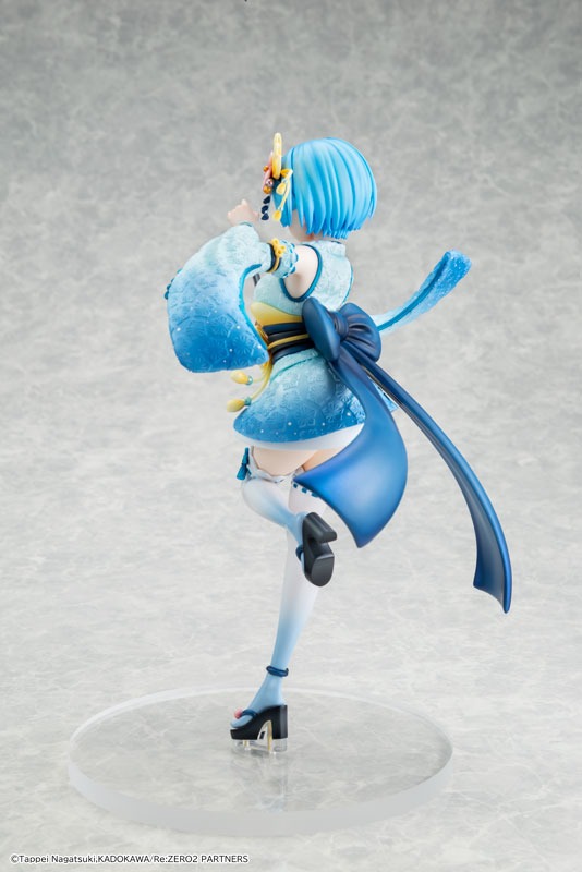 Scaled Figure 1/7 Rem - Combat Outfit Ver. Re:Zero Kara Hajimaru Isekai Seikatsu By KADOKAWA