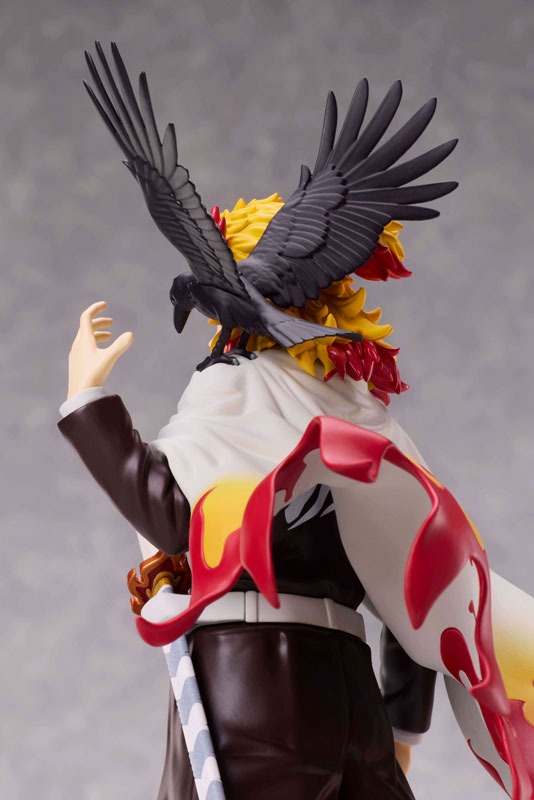 Non Scaled Figure Rengoku Kyoujurou & Kasugaigarasu - Kimetsu no Yaiba By ANIPLEX+