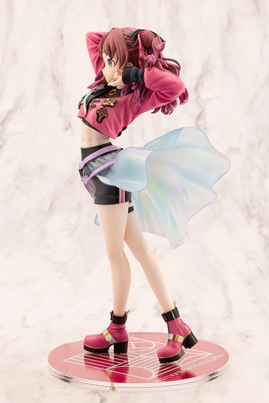 Scaled Figure 1/7 Hanami Saki - Fighting My Way Ver. Gakuen iDOLM@STER By Kotobukiya