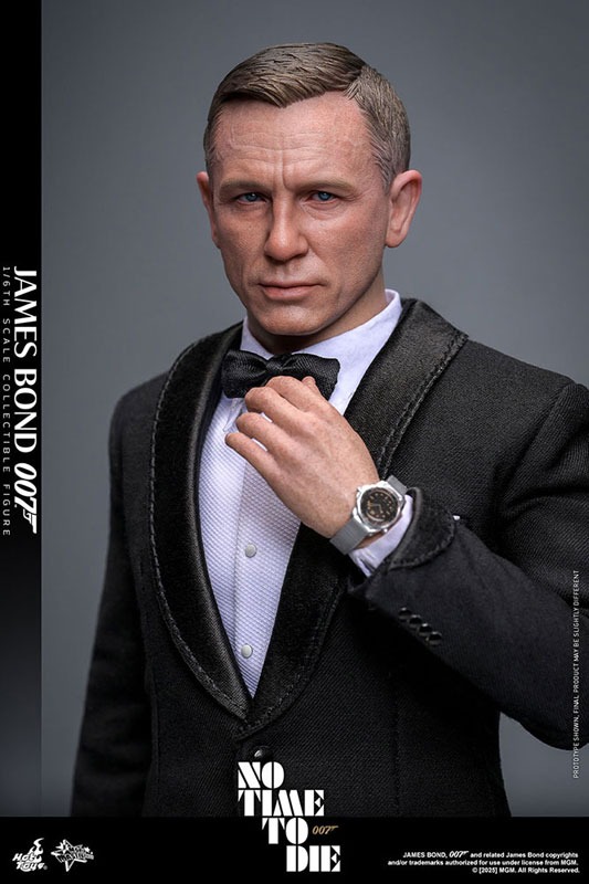 Action Figure 1/6 James Bond / Daniel Craig - Movie Masterpiece "007 / No Time to Die" Ver. By Hot Toys