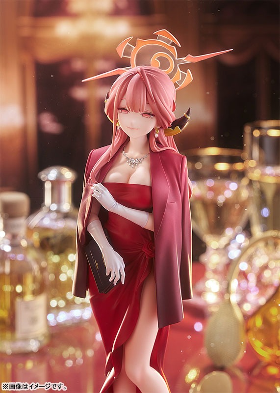 Scaled Figure 1/7 Rikuhachima Aru - Dress Ver. Blue Archive By Good Smile Company