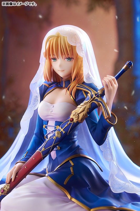 Scaled Figure 1/7 Saber / Altria Pendragon - Garden of Avalon Ver. Fate/stay Night By Good Smile Company