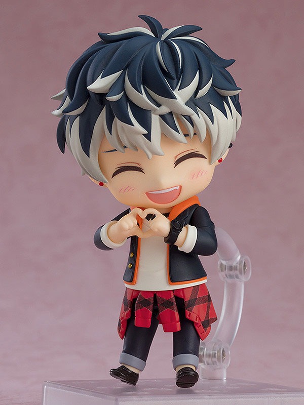 Nendoroid Momo - IDOLiSH7 (Re-Release) By Orange Rouge