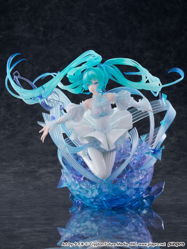 Shibuya Scramble Scaled Figure 1/7 Hatsune Miku - Crystal Dress Ver. Vocaloid By eStream