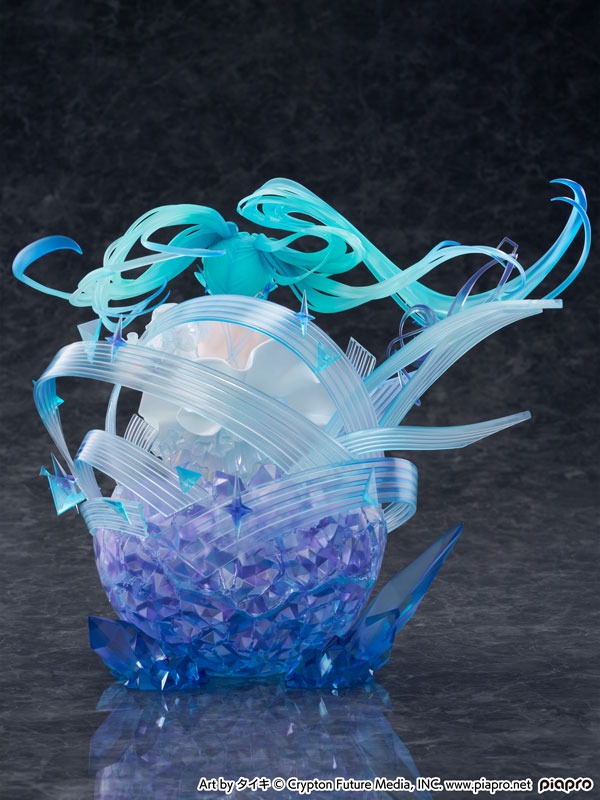 Shibuya Scramble Scaled Figure 1/7 Hatsune Miku - Crystal Dress Ver. Vocaloid By eStream