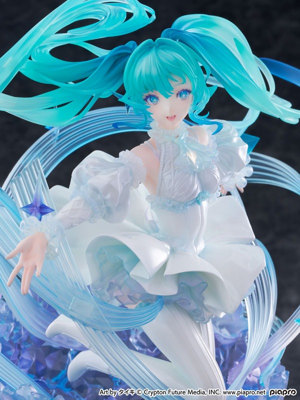 Shibuya Scramble Scaled Figure 1/7 Hatsune Miku - Crystal Dress Ver. Vocaloid By eStream