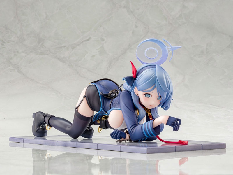 Scaled Figure 1/7 Amau Ako - Blue Archive By Amiami