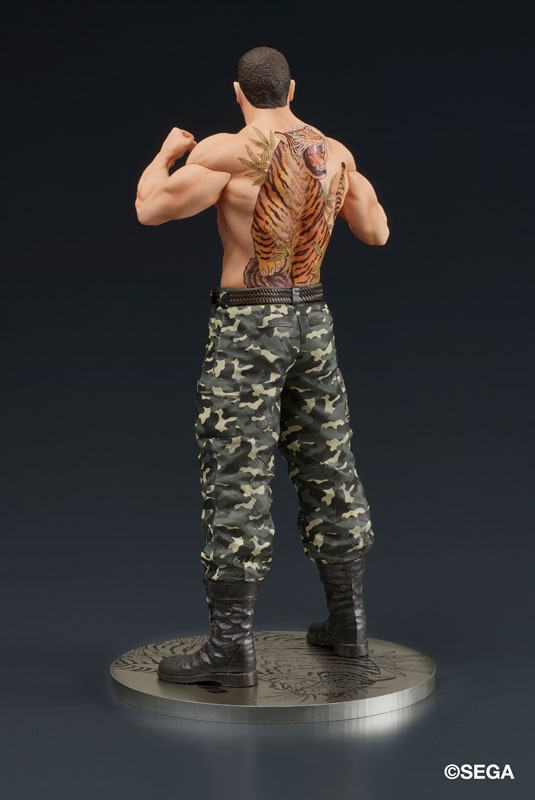 DIGSTA Figure Saejima Taiga - Battle Ver. Yakuza Like a Dragon By DIG