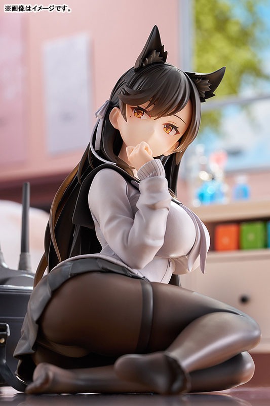 Scaled Figure 1/7 Atago - School Traumerei Ver. Azur Lane By Wave