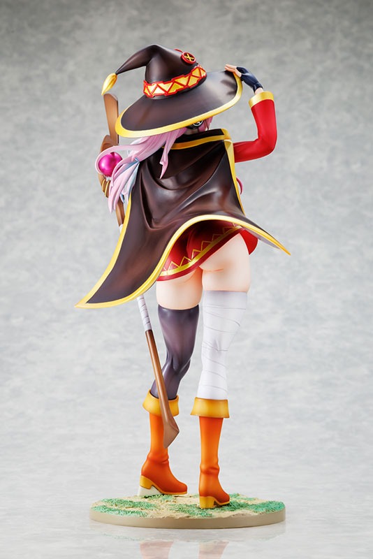 Scaled Figure 1/7 Super Sonico - Megumin Collaboration Ver. Super Sonico x KONOSUBA By KADOKAWA