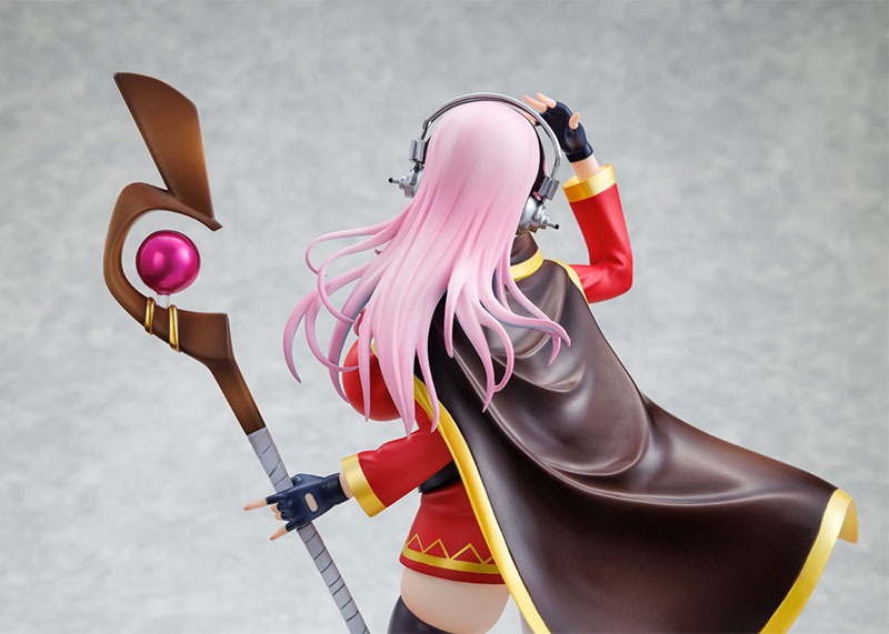 Scaled Figure 1/7 Super Sonico - Megumin Collaboration Ver. Super Sonico x KONOSUBA By KADOKAWA