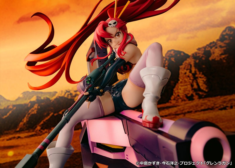 Non Scaled Figure Yoko Littner with M Tank - Tengen Toppa Gurren Lagann By PROOF