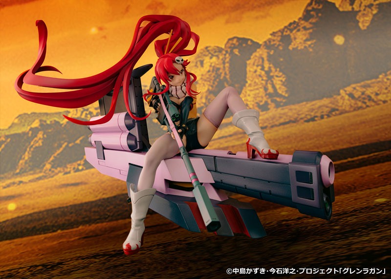 Non Scaled Figure Yoko Littner with M Tank - Tengen Toppa Gurren Lagann By PROOF