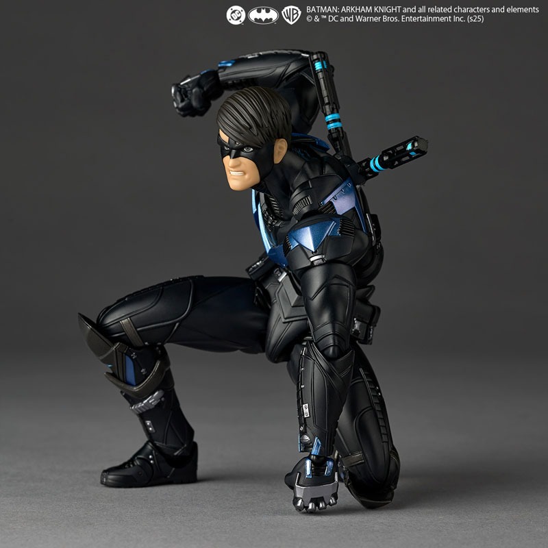 [With Bonus] Revoltech Amazing Yamaguchi Nightwing - Batman : Arkham Knight By Kaiyodo