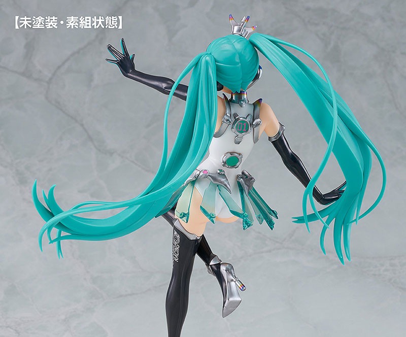 Reincarnation Plastic Model 1/8 Racing Miku - 2013 Ver. Hatsune Miku GT Project By GOODSMILE RACING
