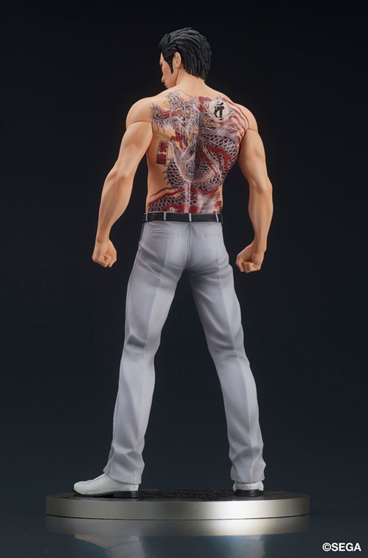 DIGSTA Non Scaled Figure Kiryu Kazuma - Battle Style Ver. Yakuza Like a Dragon By DIG