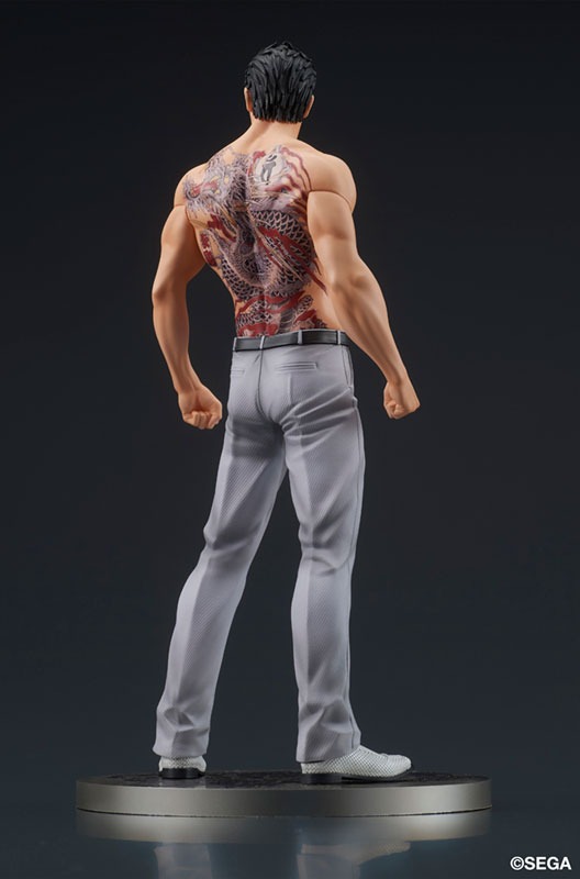 DIGSTA Non Scaled Figure Kiryu Kazuma - Battle Style Ver. Yakuza Like a Dragon By DIG