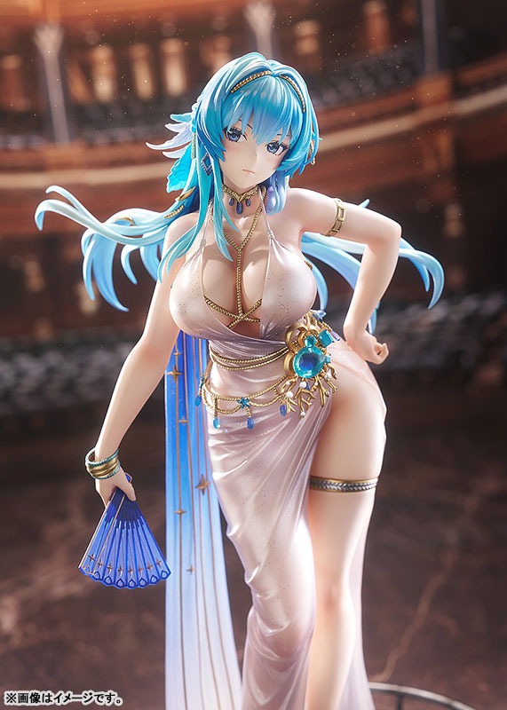 Scaled Figure 1/7 Helm - Chandelier Light Ver. Goddess of victory: NIKKE By Max Factory