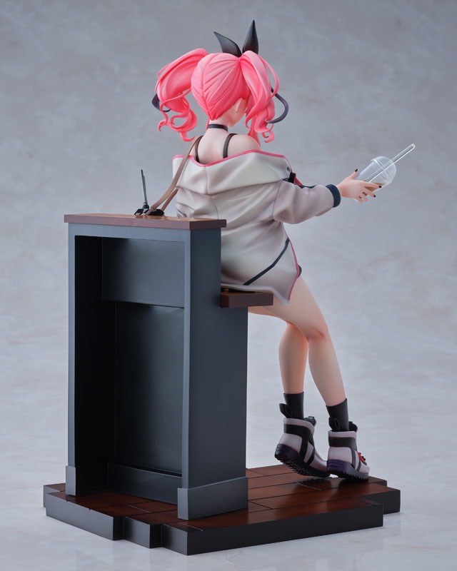 Scaled Figure 1/6 Bremerton - Day-Off Date Ver. Azur Lane By Brilliant Journey