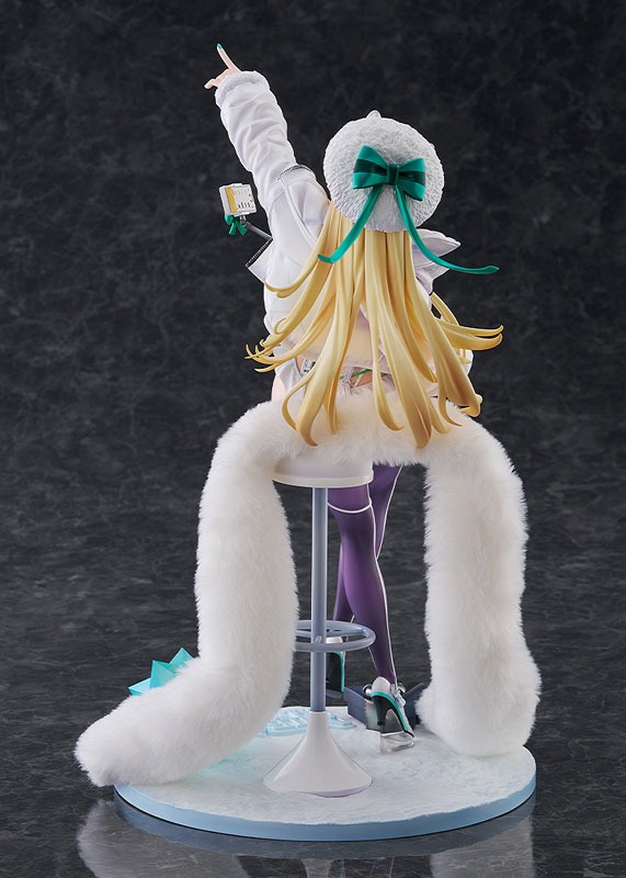 Scaled Figure 1/6 Rupee - Winter Shopper Ver. Goddess of Victory: NIKKE By Max Factory