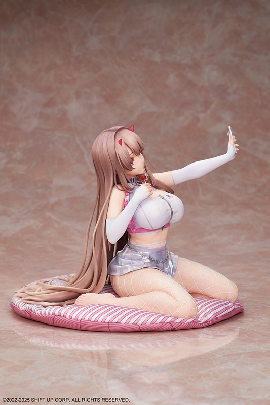 Scaled Figure 1/4 Viper - Goddess of Victory: NIKKE By Design COCO