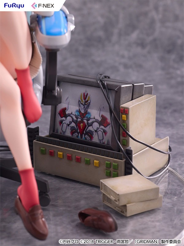 Scaled Figure 1/7 Takarada Rikka - Gaming Chair Ver. SSSS.GRIDMAN By F:NEX