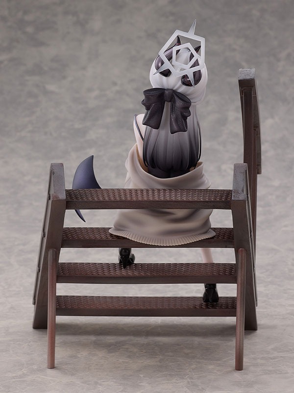 Scaled Figure 1/7 Onikata Kayoko (Dress) - Memorial Lobby Ver. Blue Archive By Solarain