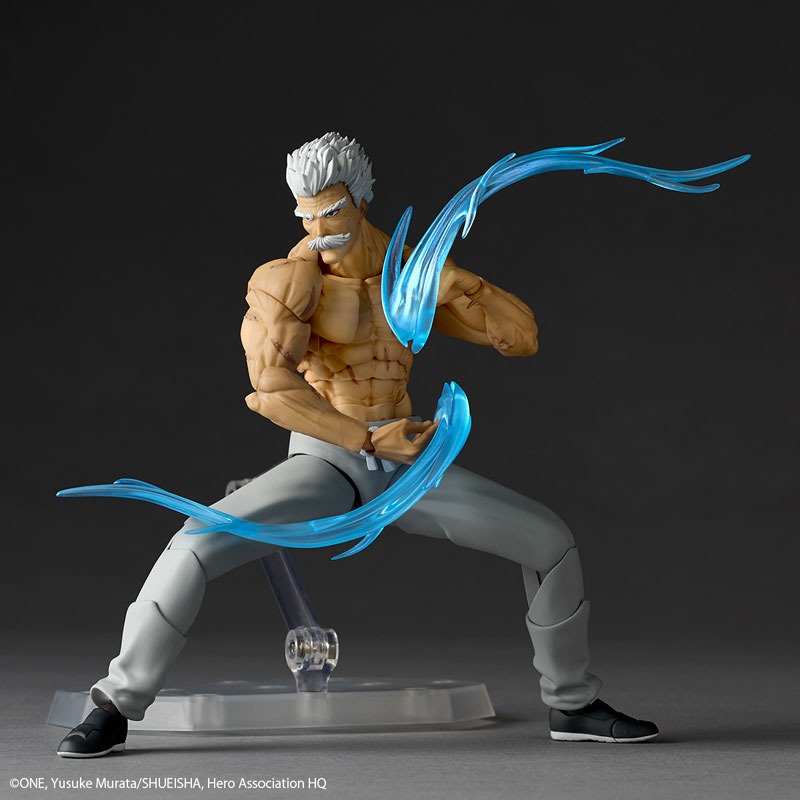 Revoltech Amazing Yamaguchi Action Figure Silver Fang - One Punch Man By Kaiyodo