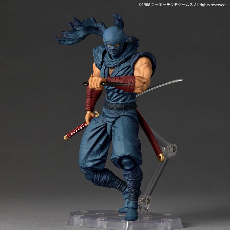 Revoltech Amazing Yamaguchi Action Figure Ryu Hayabusa - Ninja Ryuukenden By Kaiyodo