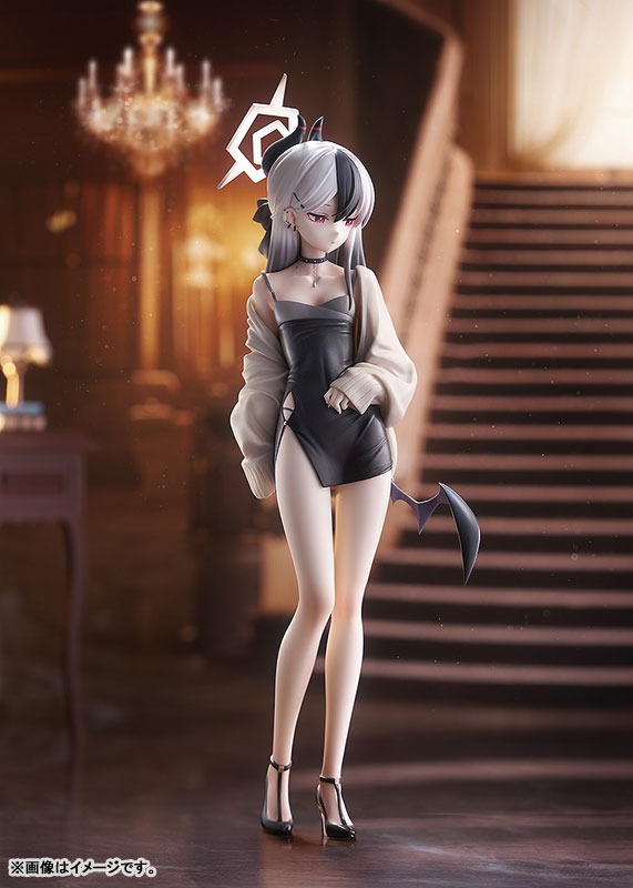 Scaled Figure 1/7 Onikata Kayoko (Dress) - Blue Archive  By Max Factory