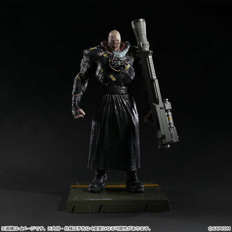 Capcom Figure Builder Creator's Model NEMESIS - Resident Evil 4 (43cm) By CAPCOM