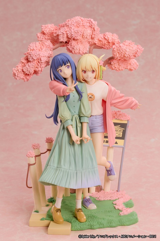 Non Scaled Figure Nishikigi Chisato & Inoue Takina - Spring Ver. Lycoris Recoil By ANIPLEX