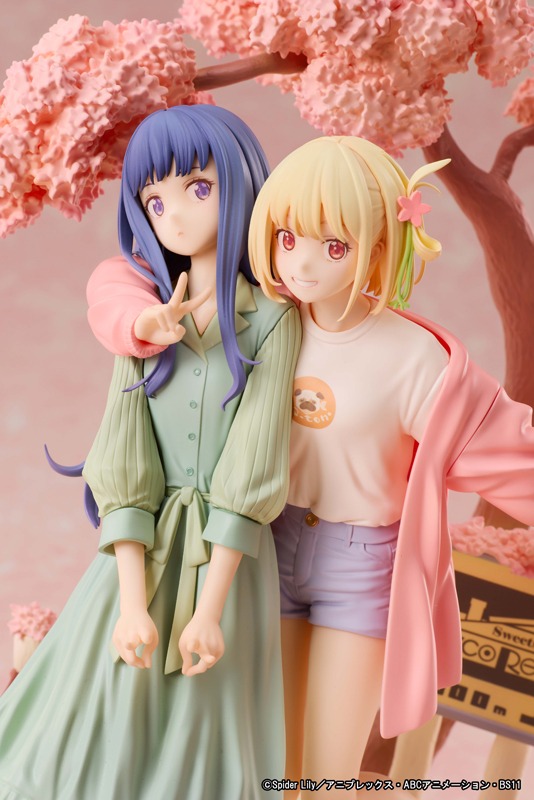 Non Scaled Figure Nishikigi Chisato & Inoue Takina - Spring Ver. Lycoris Recoil By ANIPLEX