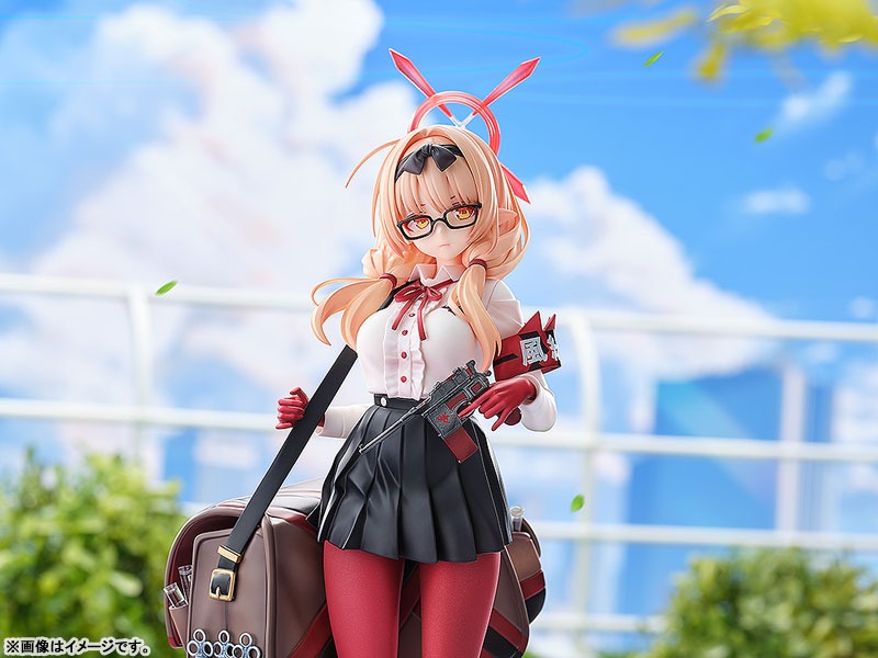 Scaled Figure 1/7 Hinomiya Chinatsu - Blue Archive By Yostar