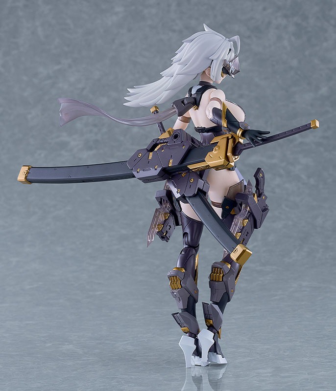 PLAMATEA Model Kit Black Honey - Cutie Honey Nova By Good Smile Company
