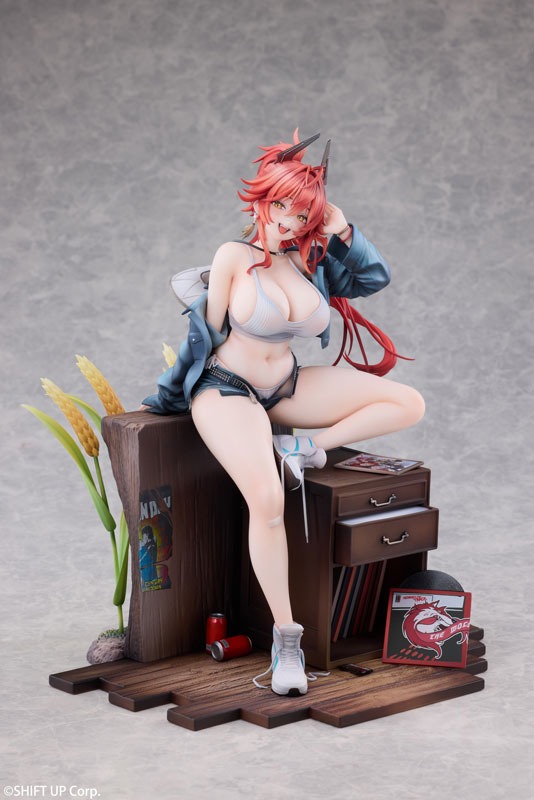 Scaled Figure 1/7 Red Hood - Retro Days Ver. Goddess of Victory: NIKKE By Hobby Sakura
