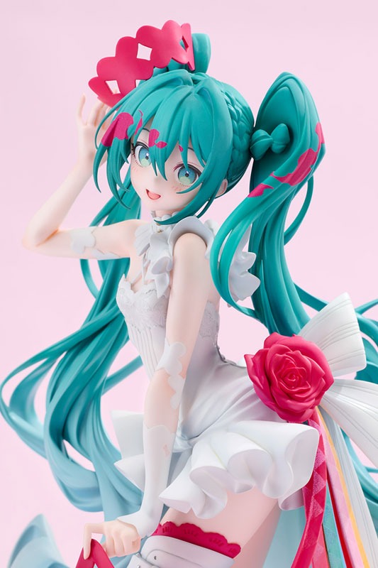 Scaled Figure 1/7 Hatsune Miku - Racing Miku 15th Rhapsody 2010-2025 G.S. Collection Ver. Hatsune Miku GT Project By GOODSMILE RACING