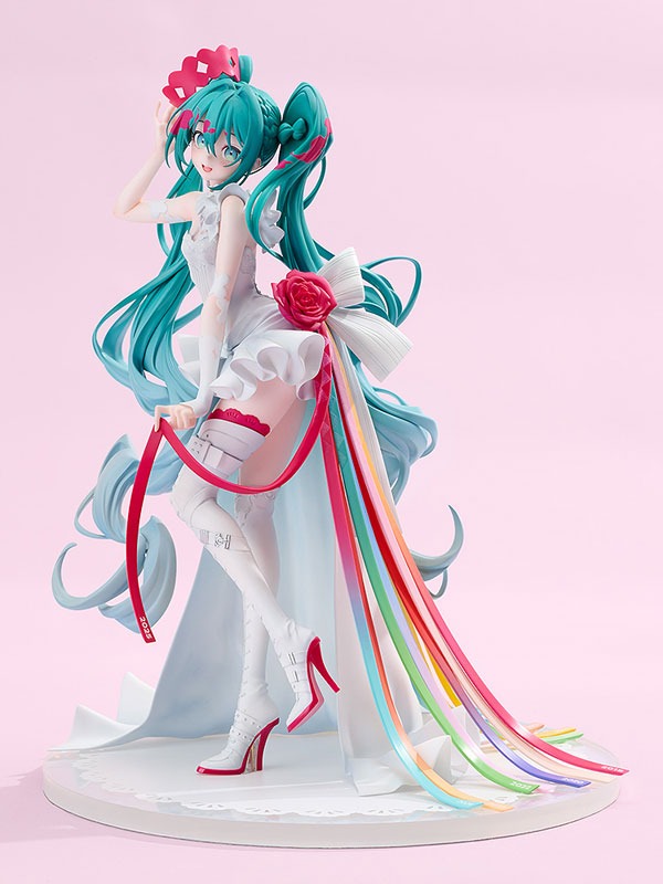 Scaled Figure 1/7 Hatsune Miku - Racing Miku 15th Rhapsody 2010-2025 G.S. Collection Ver. Hatsune Miku GT Project By GOODSMILE RACING