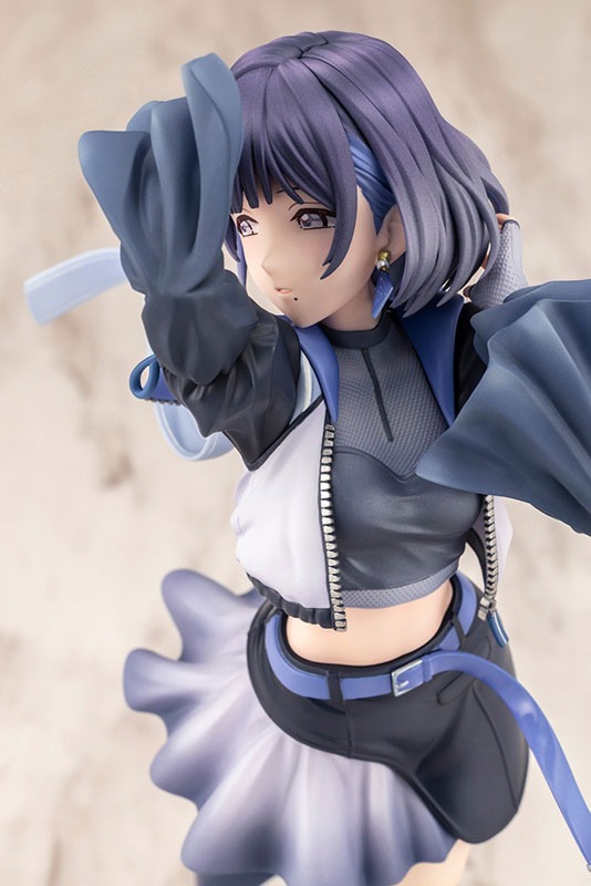 Scaled Figure 1/7 Hataya Misuzu - Tsuki no Kame Ver. Gakuen iDOLM@STER By Kotobukiya