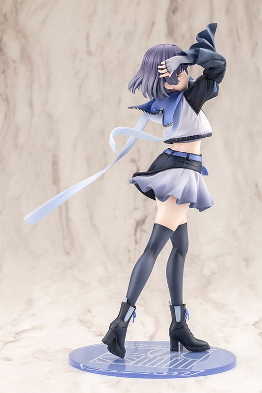 Scaled Figure 1/7 Hataya Misuzu - Tsuki no Kame Ver. Gakuen iDOLM@STER By Kotobukiya
