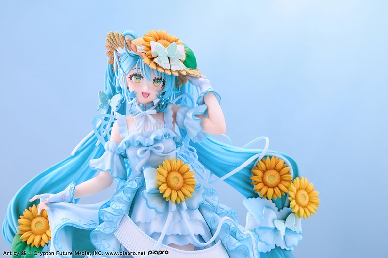 Scaled Figure 1/7 Hatsune Miku - Magical Mirai 2026 Ver. Vocaloid By Design COCO