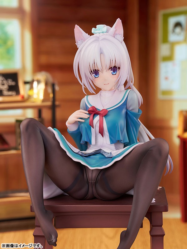 Scaled Figure 1/7 Yoshino Tomotake - Animal Ears School Uniform Ver. Senren Banka (21cm) By Luminous Box