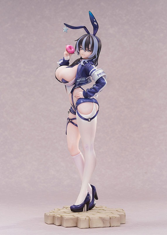 Scaled Figure 1/6 Bunny Cops_02 - Illustration by CheLA77 By Luminous Box