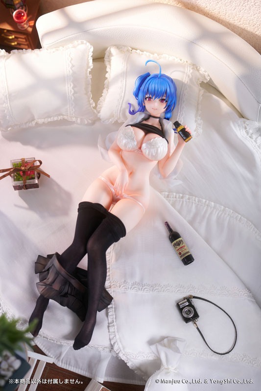 Scaled Figure Figure 1/6 St. Louis - Dakimakura Cover Illustration Ver. Azur Lane By HASUKI